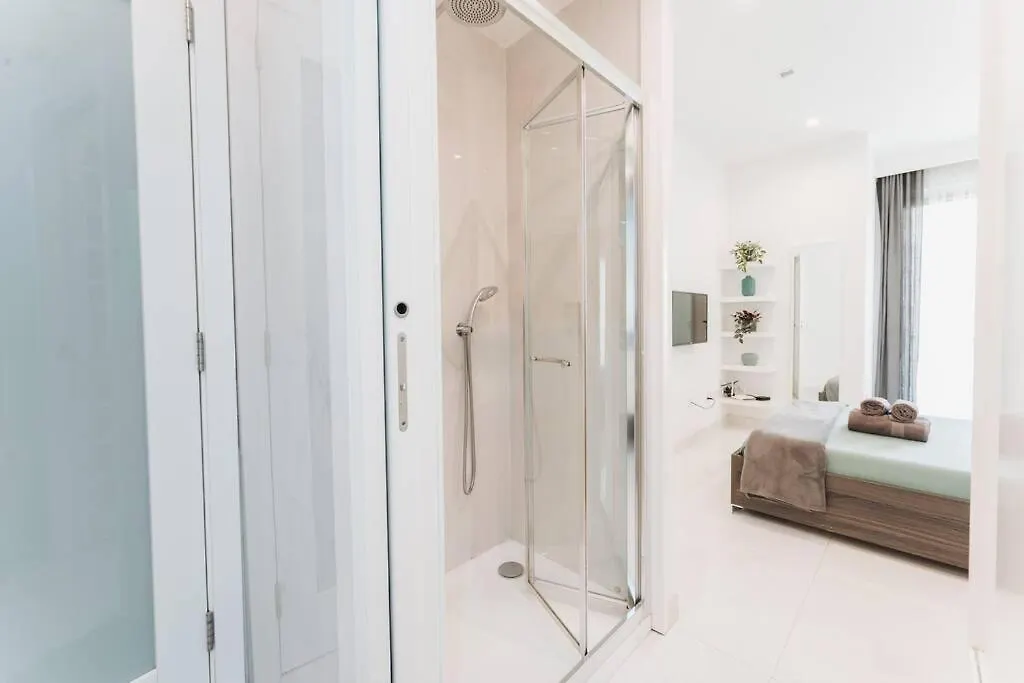 Luxury Sea View Apartment In Prime Location Saint Julian's