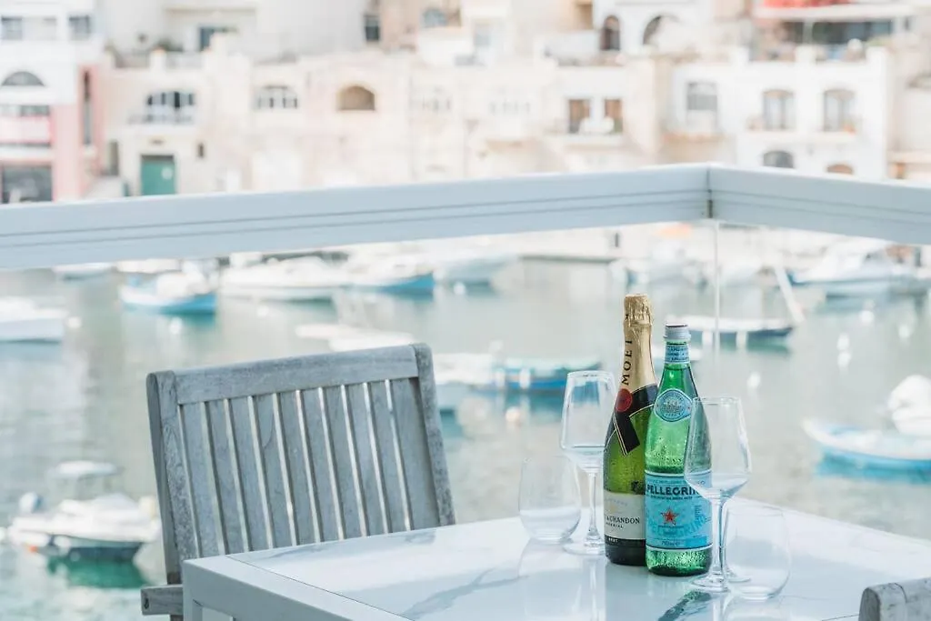Luxury Sea View Apartment In Prime Location Saint Julian's