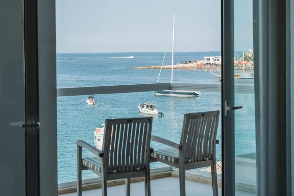 Luxury Sea View Apartment In Prime Location Saint Julian's