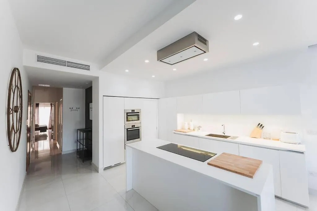 Luxury Sea View Apartment In Prime Location Saint Julian's Malta